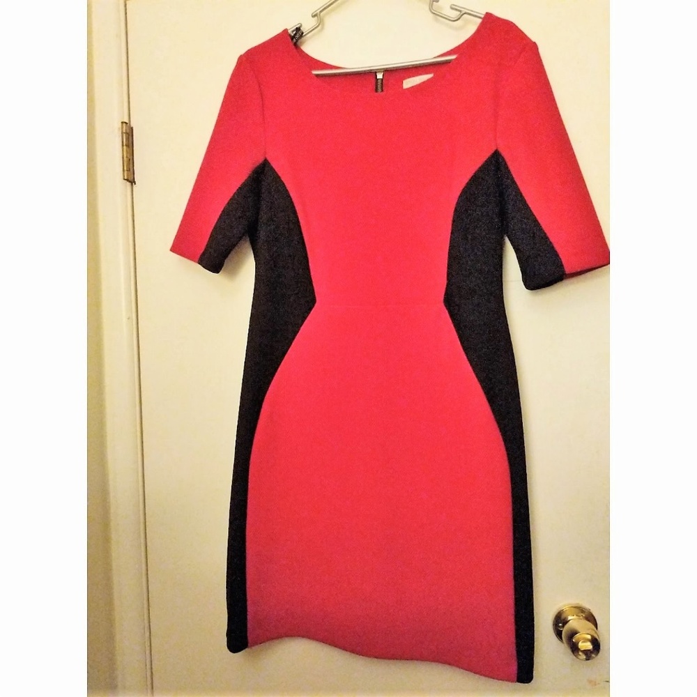 Bisou Bisou Elbow-Sleeve Exposed Zipper Colorblock